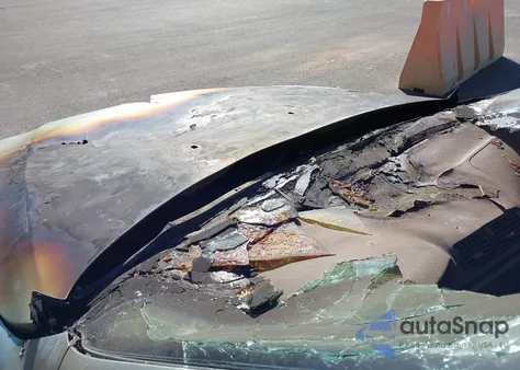 1999 BMW 528Ia Sport z USA, uszkodzony, nr VIN WBADP6334XBV61240